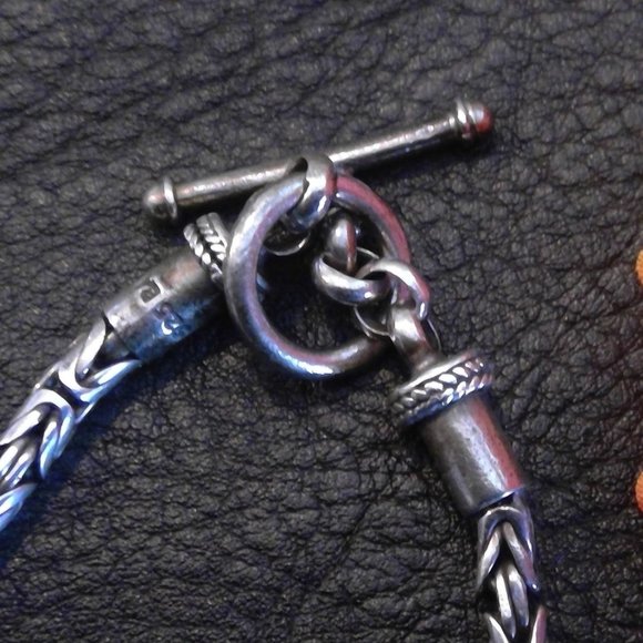 Source Unknown Jewelry - 18" Sterling Silver (Stamped 925) Byzantine Chain with Toggle Closure